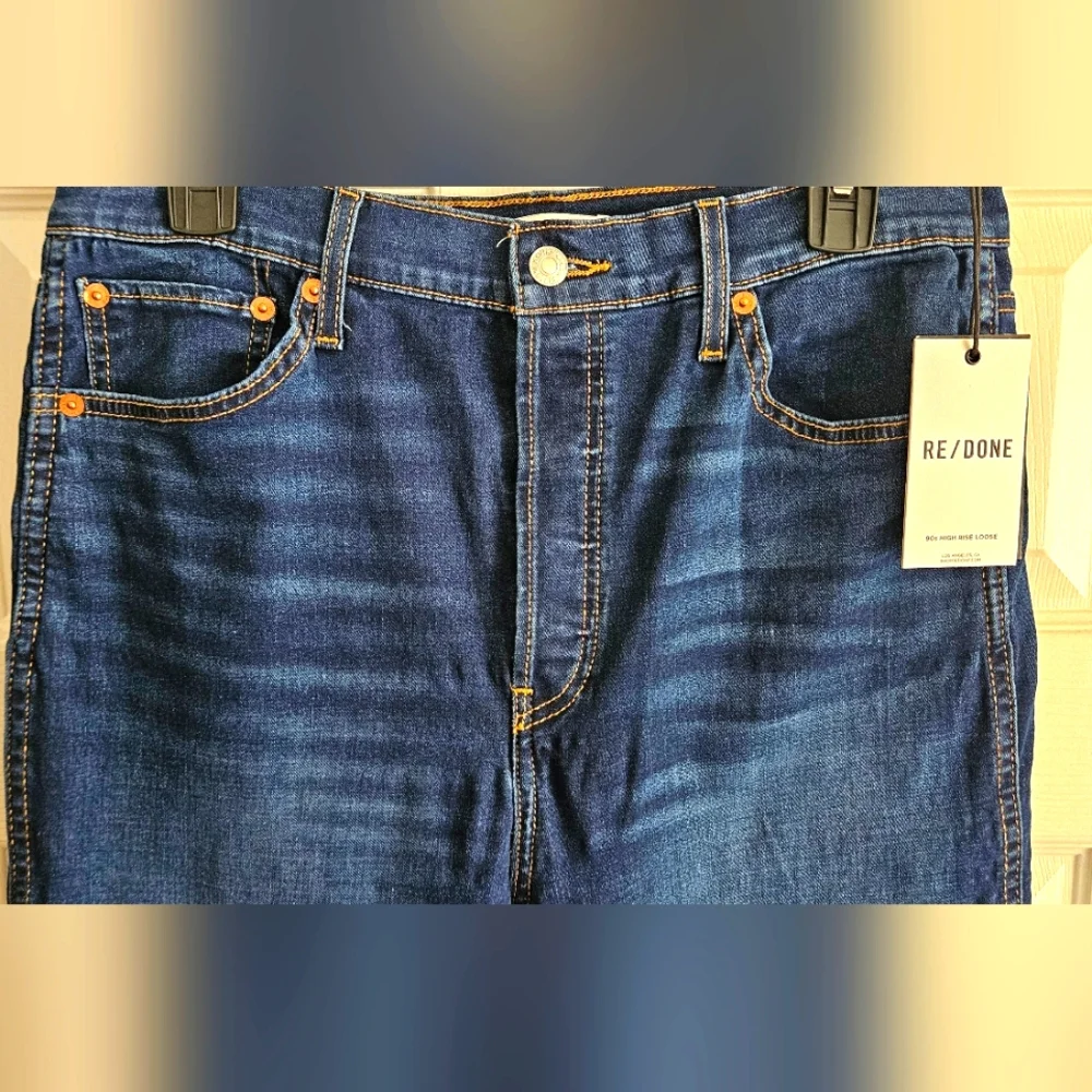 NWT RE/DONE Women's 90s High Rise Loose Jeans: Deep Faded Blue: Size- 30 - Picture 4 of 15